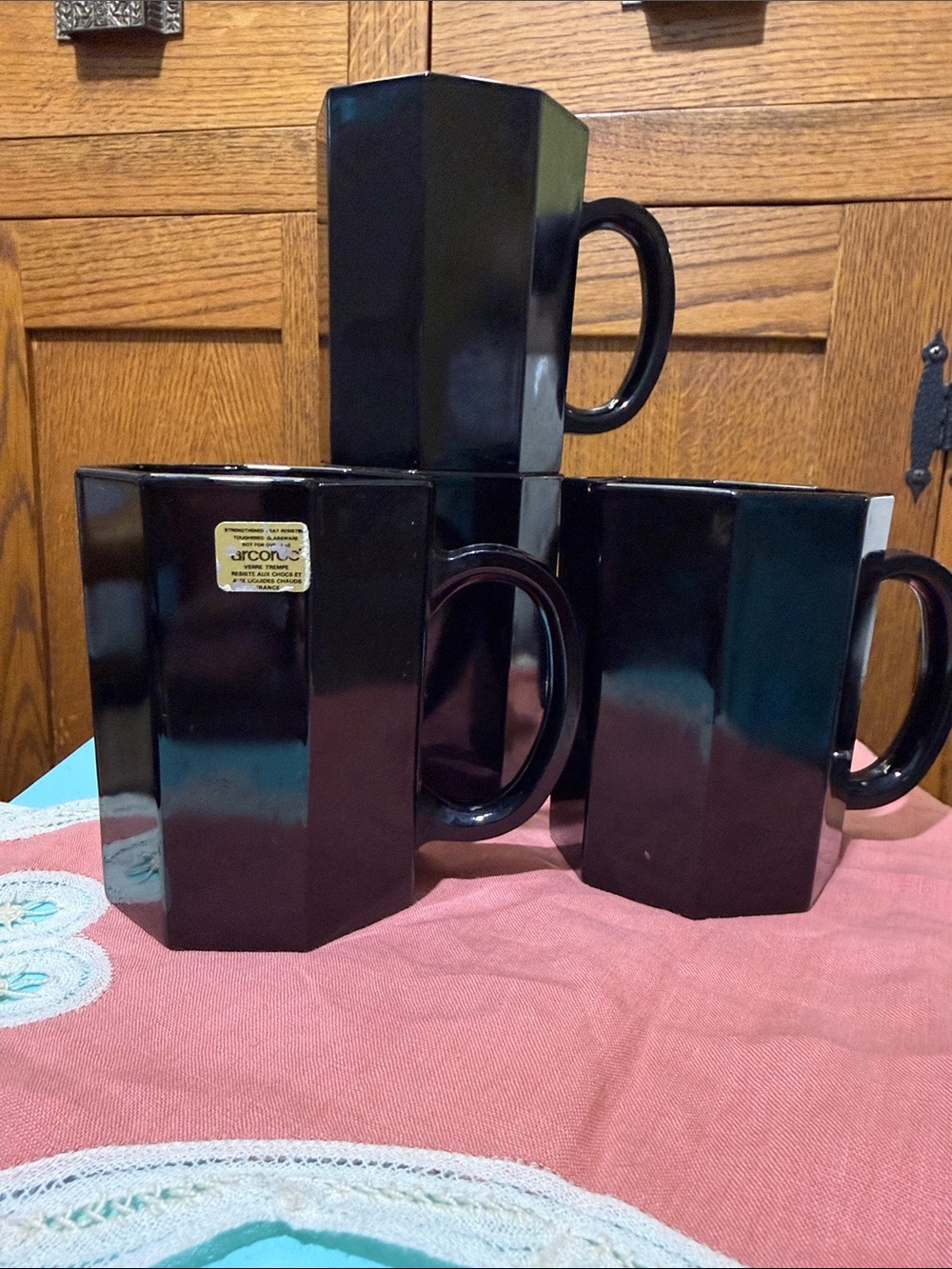 Vintage Arcoroc black square mug set